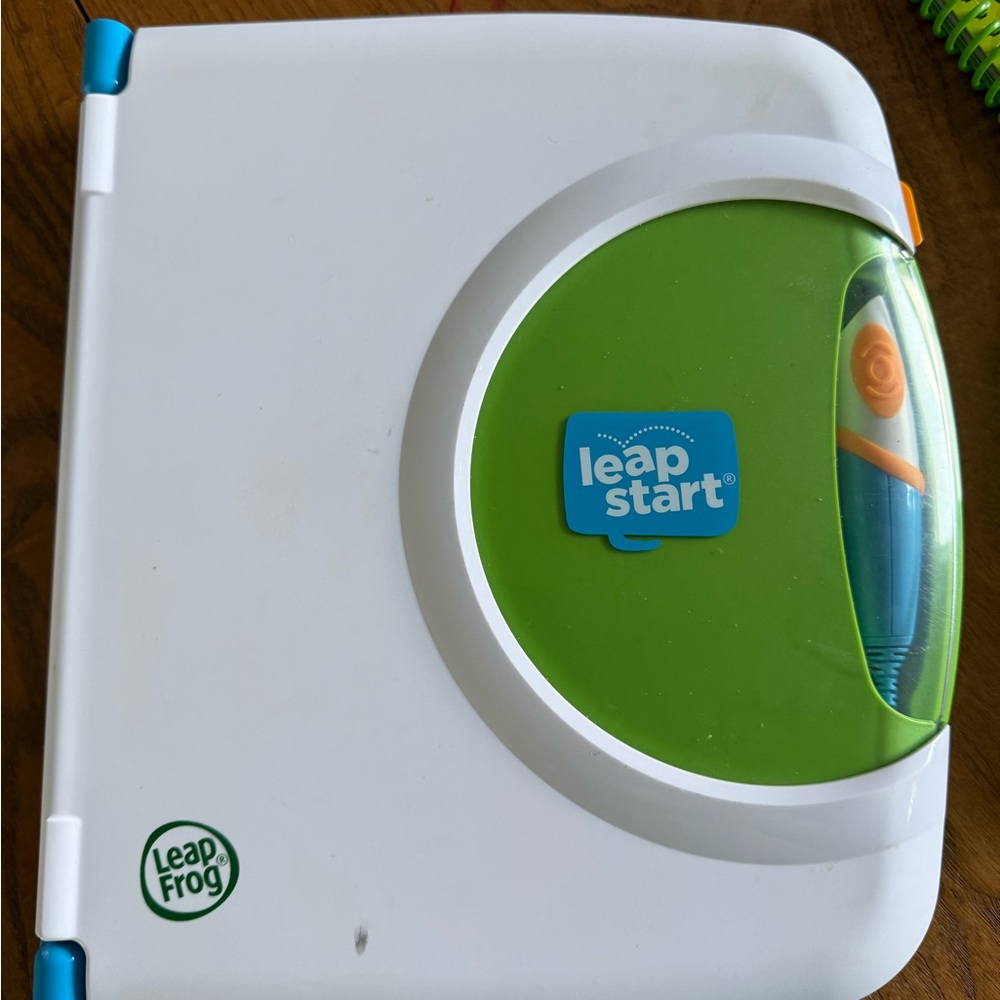 LeapStart Interactive Learning System - Picture 8 of 9